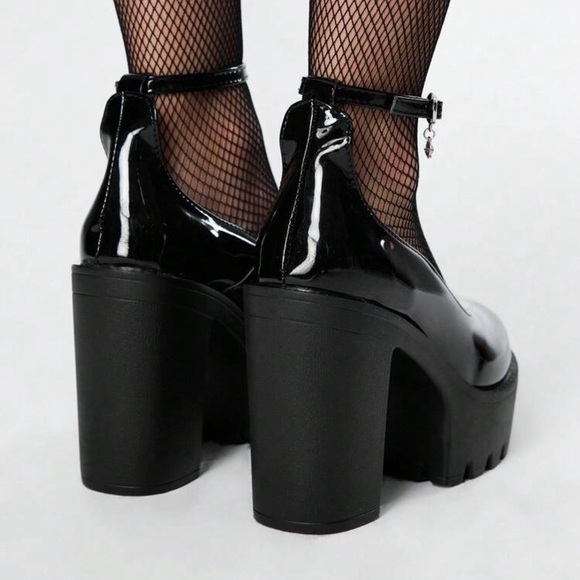 Black Platform Heels - Picture 2 of 4